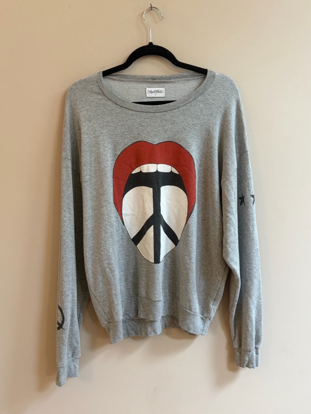 Lauren Moshi Babbs Boyfriend Sweatshirt Heather Grey Graphic Lip Peace Sign Top